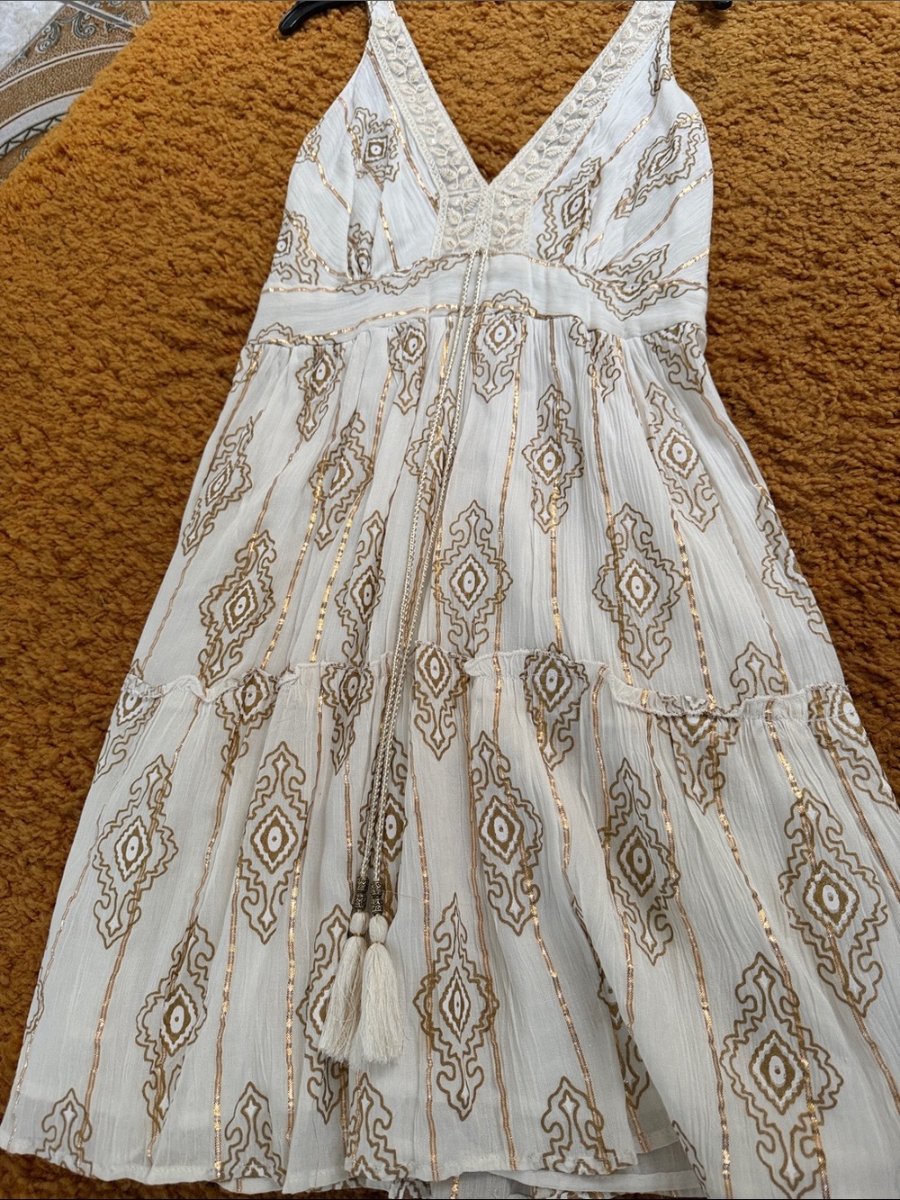 White and metallic Gold Patterned V-Neck Dress